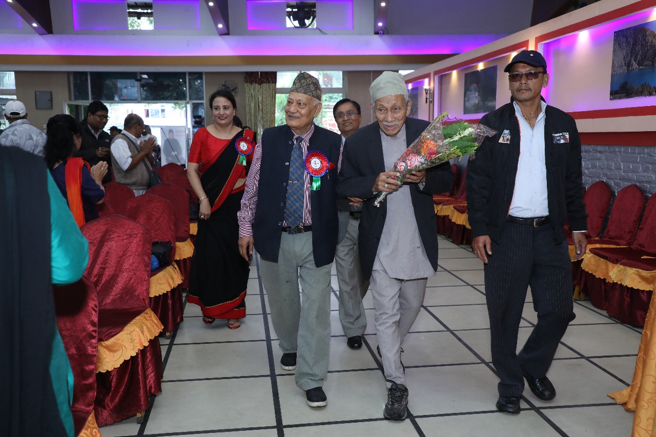 प्रेम-मोहन सिरपा: २०७६ व डा.सत्य मोहन जोशी भाजुयात हना ज्याझ्व